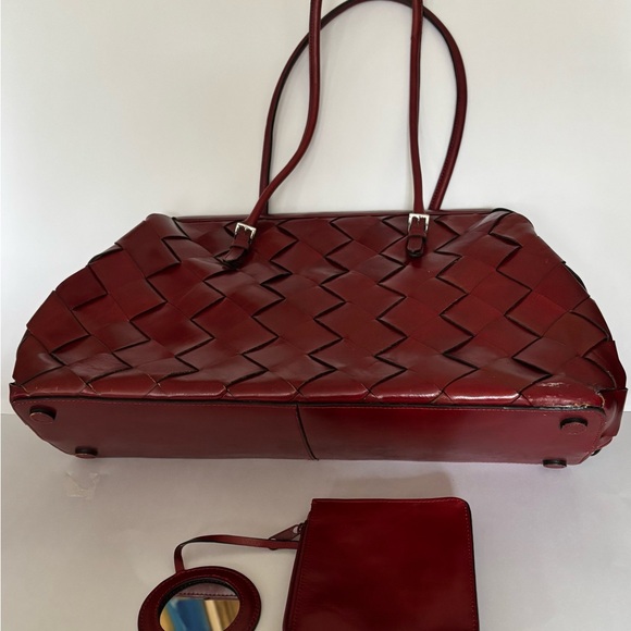 Vintage Wilsons Leather Deep Red Woven Shoulder Bag - Picture 2 of 5